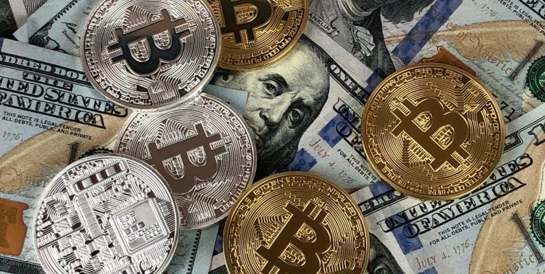 Blockchain - Round Silver and Gold Coins